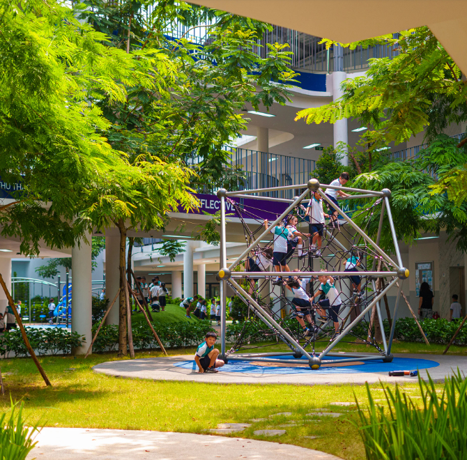 Đ&oacute;ng hơn 500 TRIỆU ĐỒNG tiền học ph&iacute; v&agrave; đ&acirc;y l&agrave; cận cảnh ng&ocirc;i trường con g&aacute;i Lan Phương theo học: Xịn từng centimet!- Ảnh 5.