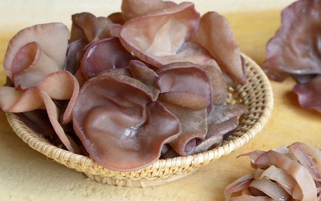 Ba loại rau củ tưởng b&igrave;nh thường nhưng lại l&agrave; &lsquo;vũ kh&iacute;&rsquo; l&agrave;m sạch đường ruột, thanh lọc cơ thể ai cũng cần biết!- Ảnh 2.