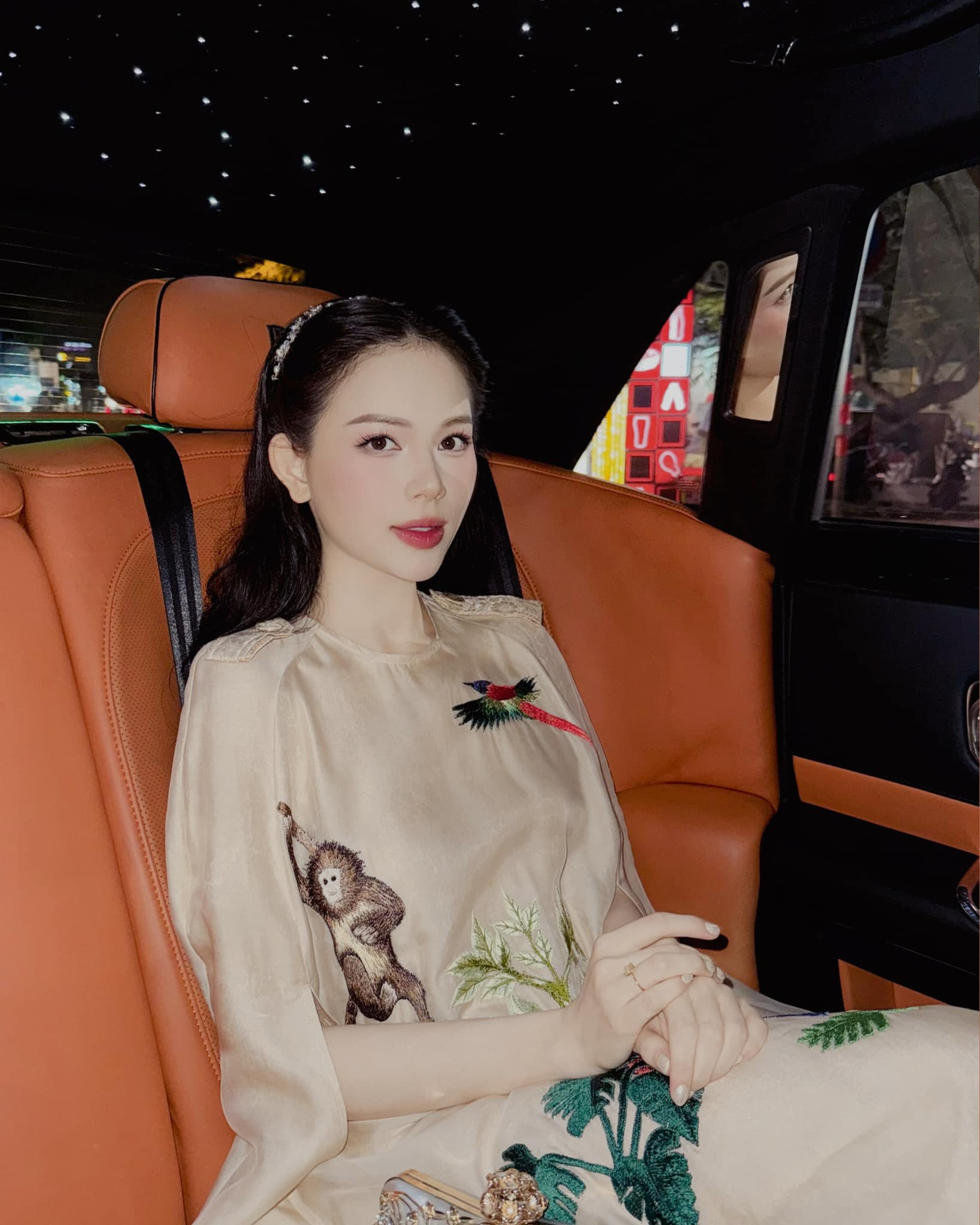 C&ocirc; g&aacute;i Việt khiến con trai tỷ ph&uacute; phải thốt l&ecirc;n: 