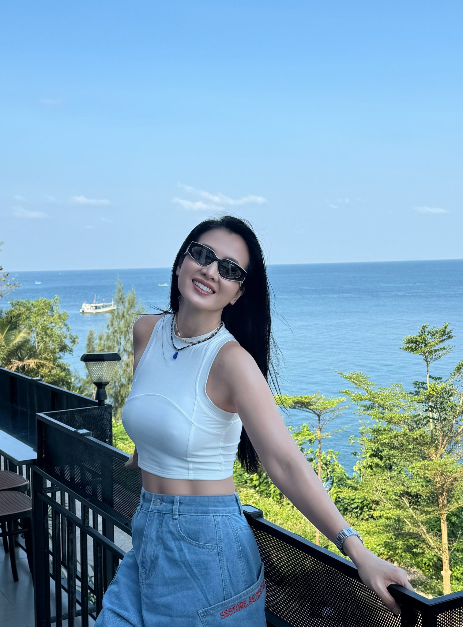 Nữ nghệ sĩ l&agrave; mẹ đơn th&acirc;n, U45 vẫn đẹp rực rỡ, c&oacute; bạn trai y&ecirc;u mến nhưng kh&ocirc;ng cưới- Ảnh 7.