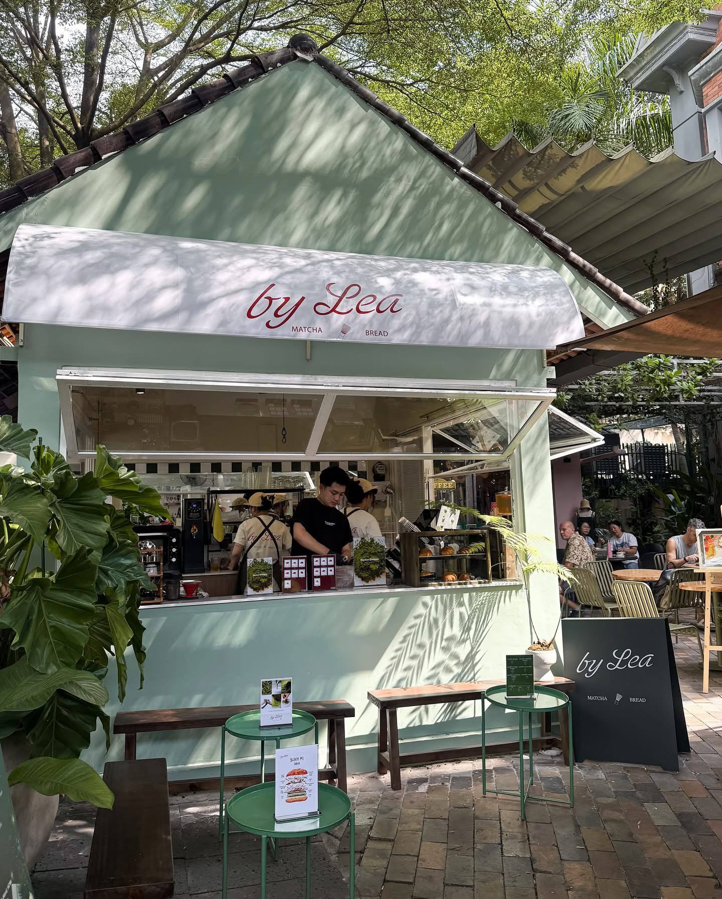 Mục sở thị 8 qu&aacute;n c&agrave; ph&ecirc; mới: T&acirc;n binh ẩn m&igrave;nh trong hẻm nhỏ, hội s&agrave;nh điệu hay uống matcha dưới ch&acirc;n cầu Ba Son- Ảnh 21.