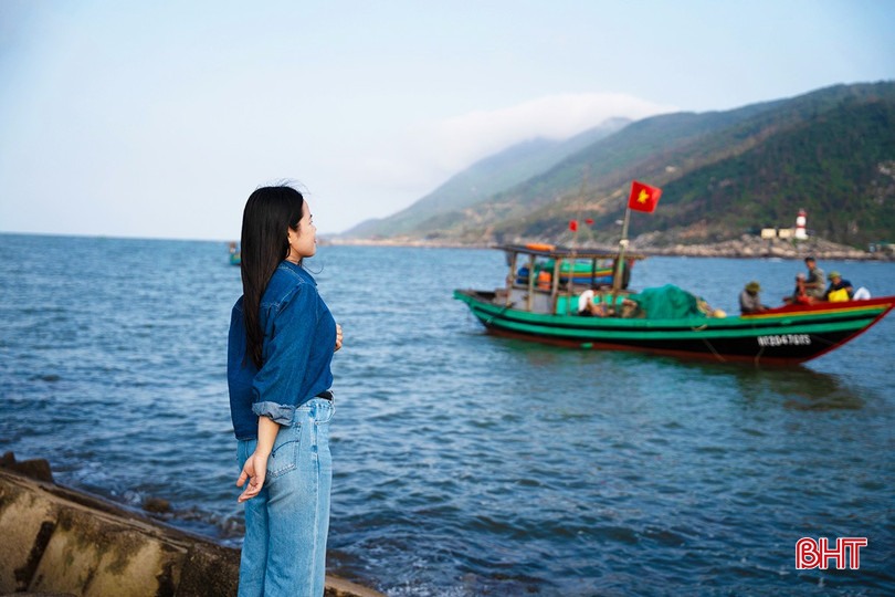 Cảng c&aacute; gần 300 tỷ th&agrave;nh điểm du lịch, chủ tịch tỉnh phải đăng l&ecirc;n Facebook- Ảnh 8.