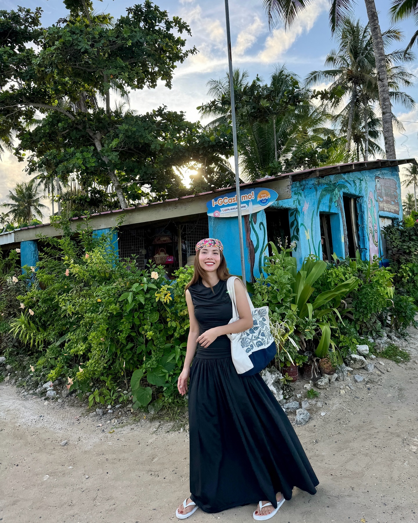 Mỹ nh&acirc;n Việt 42 tuổi c&oacute; style du lịch đẹp tới từng set đồ, quan trọng l&agrave; v&ocirc; c&ugrave;ng trẻ trung- Ảnh 3.