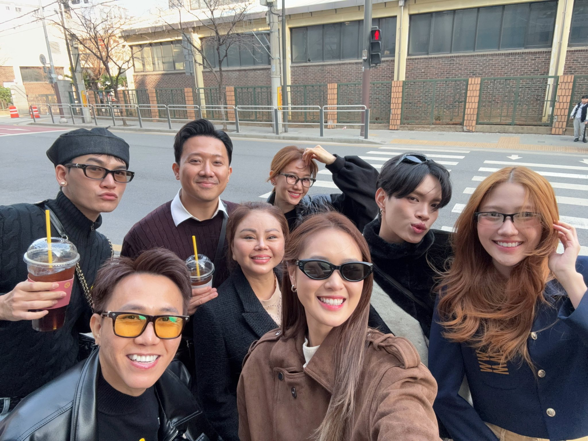 Hội bạn th&acirc;n quyền lực của Trấn Th&agrave;nh giờ c&ograve;n những ai?- Ảnh 1.