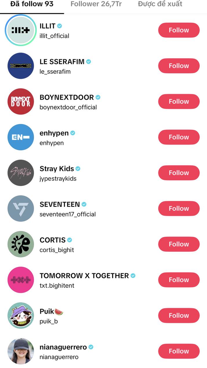 Jungkook (BTS) đại n&aacute;o nửa đ&ecirc;m: Follow cả thế giới, kh&ocirc;ng chừa cả đối thủ BLACKPINK - EXO!- Ảnh 5.