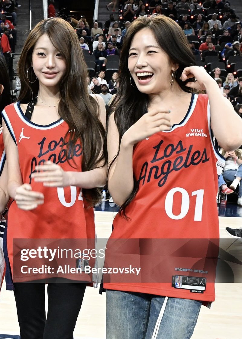 Cuối c&ugrave;ng cũng c&oacute; ng&agrave;y "c&ocirc;ng ch&uacute;a Kpop" k&eacute;m sắc, bị mỹ nh&acirc;n đẹp như minh tinh điện ảnh giật sạch spotlight- Ảnh 3.