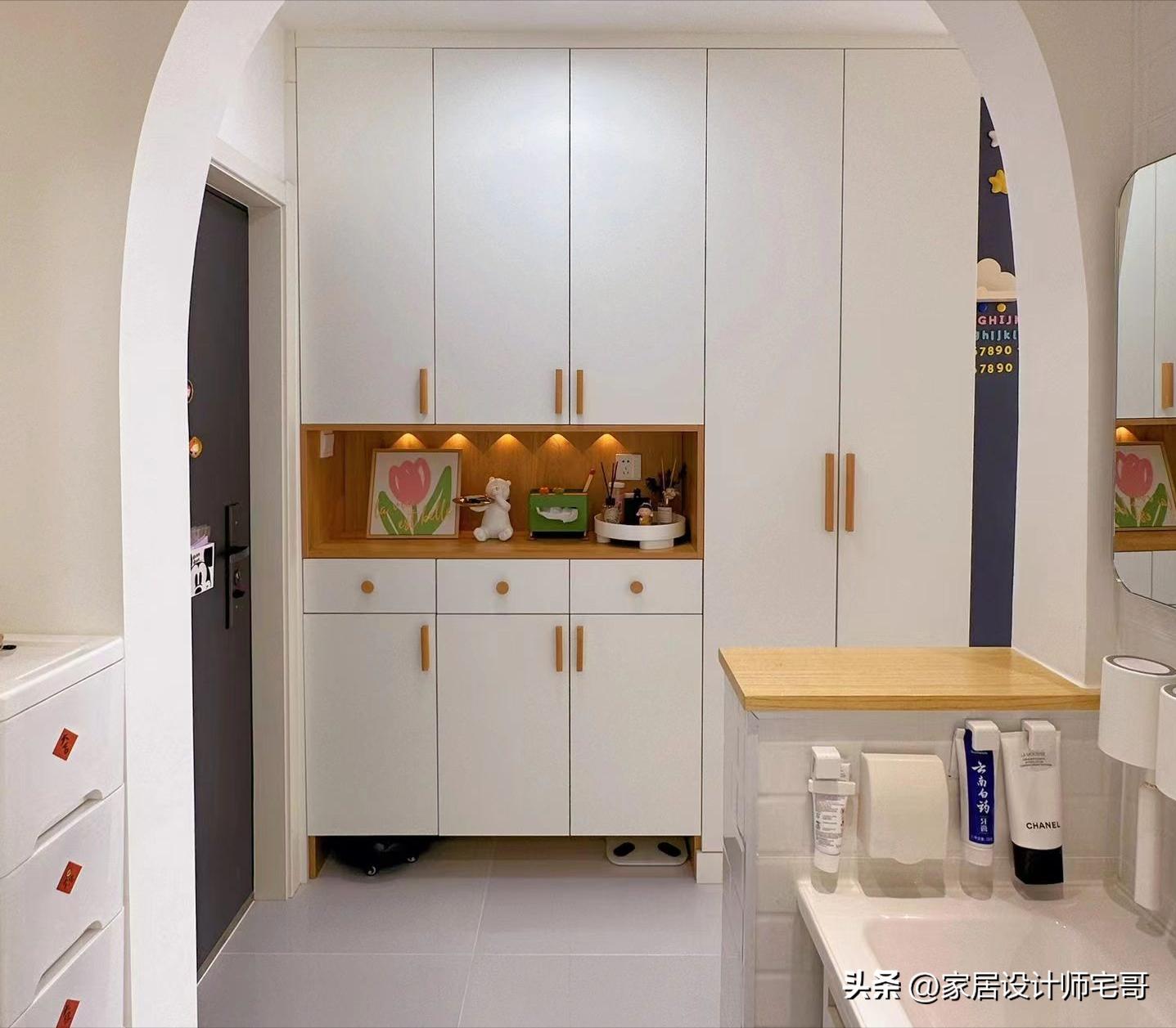 46m&sup2; vẫn đủ 2 ph&ograve;ng ngủ: Căn bếp 4m&sup2; nhỏ x&iacute;u nhưng khiến h&agrave;ng ngh&igrave;n người phải xem lại c&aacute;ch bố tr&iacute; nh&agrave;- Ảnh 1.