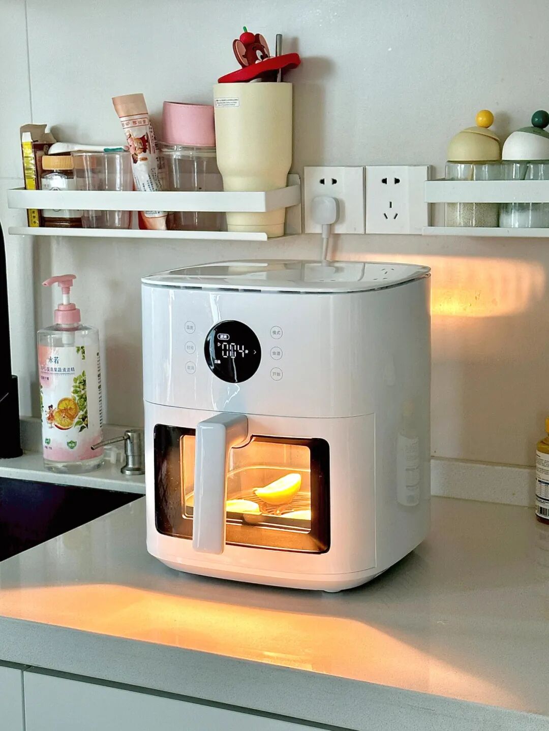 Mua 10 m&oacute;n đồ gia dụng nhưng chỉ d&ugrave;ng 4: T&ocirc;i nhận ra m&igrave;nh đ&atilde; ti&ecirc;u tiền v&igrave; &ldquo;ảo gi&aacute;c tiện nghi&rdquo;- Ảnh 3.