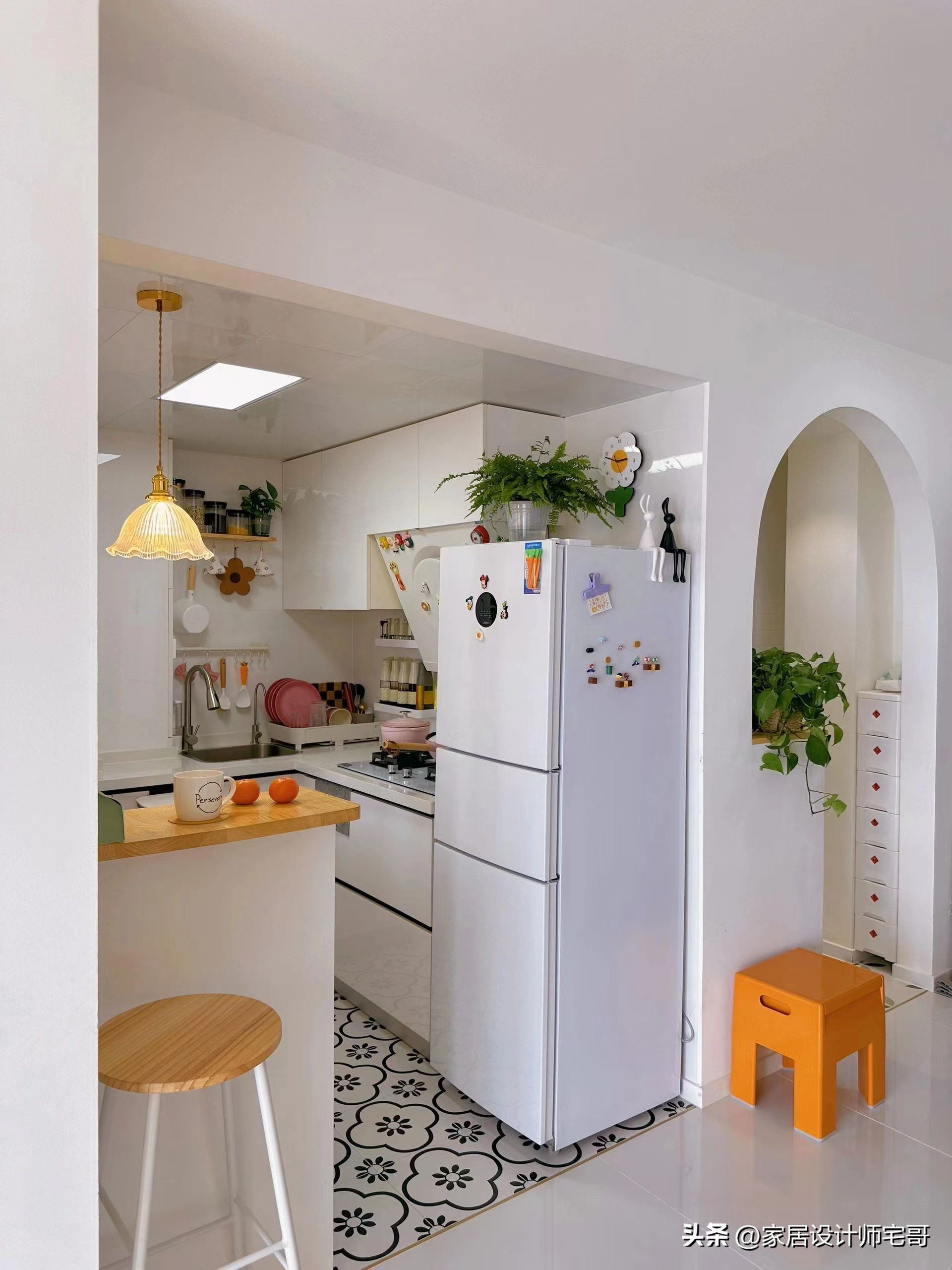 46m&sup2; vẫn đủ 2 ph&ograve;ng ngủ: Căn bếp 4m&sup2; nhỏ x&iacute;u nhưng khiến h&agrave;ng ngh&igrave;n người phải xem lại c&aacute;ch bố tr&iacute; nh&agrave;- Ảnh 4.