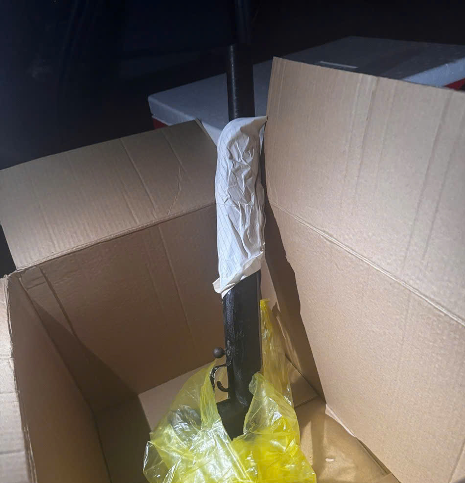 Người đàn ông từ Đà Nẵng về quê gây án, bắn chết mẹ vợ và tài xế taxi- Ảnh 2. Người đàn ông từ Đà Nẵng về quê gây án, bắn chết mẹ vợ và tài xế taxi- Ảnh 2.