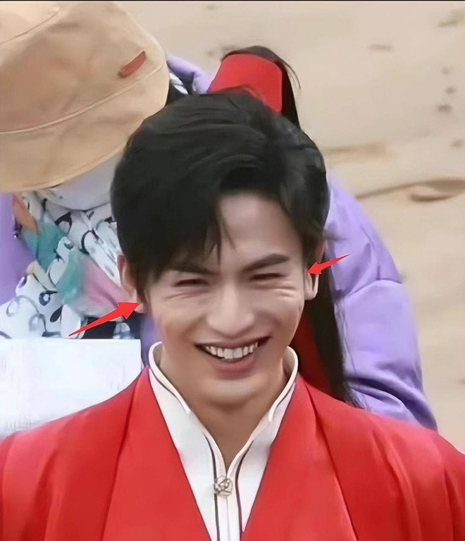 Hết chịu nổi mỹ nam ảo tưởng visual nhất showbiz: Tự nhận m&igrave;nh đẹp qu&aacute; cũng l&agrave; c&aacute;i tội, netizen cười đi&ecirc;n &ldquo;đ&atilde; xấu xin h&atilde;y b&igrave;nh thường&rdquo;- Ảnh 9.