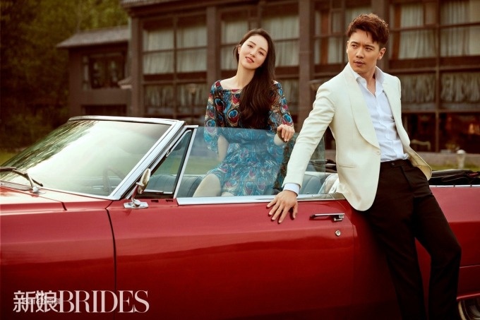 Đ&ocirc;i bạn th&acirc;n showbiz giống nhau 99% từ ngoại h&igrave;nh đến cảnh bị chồng 