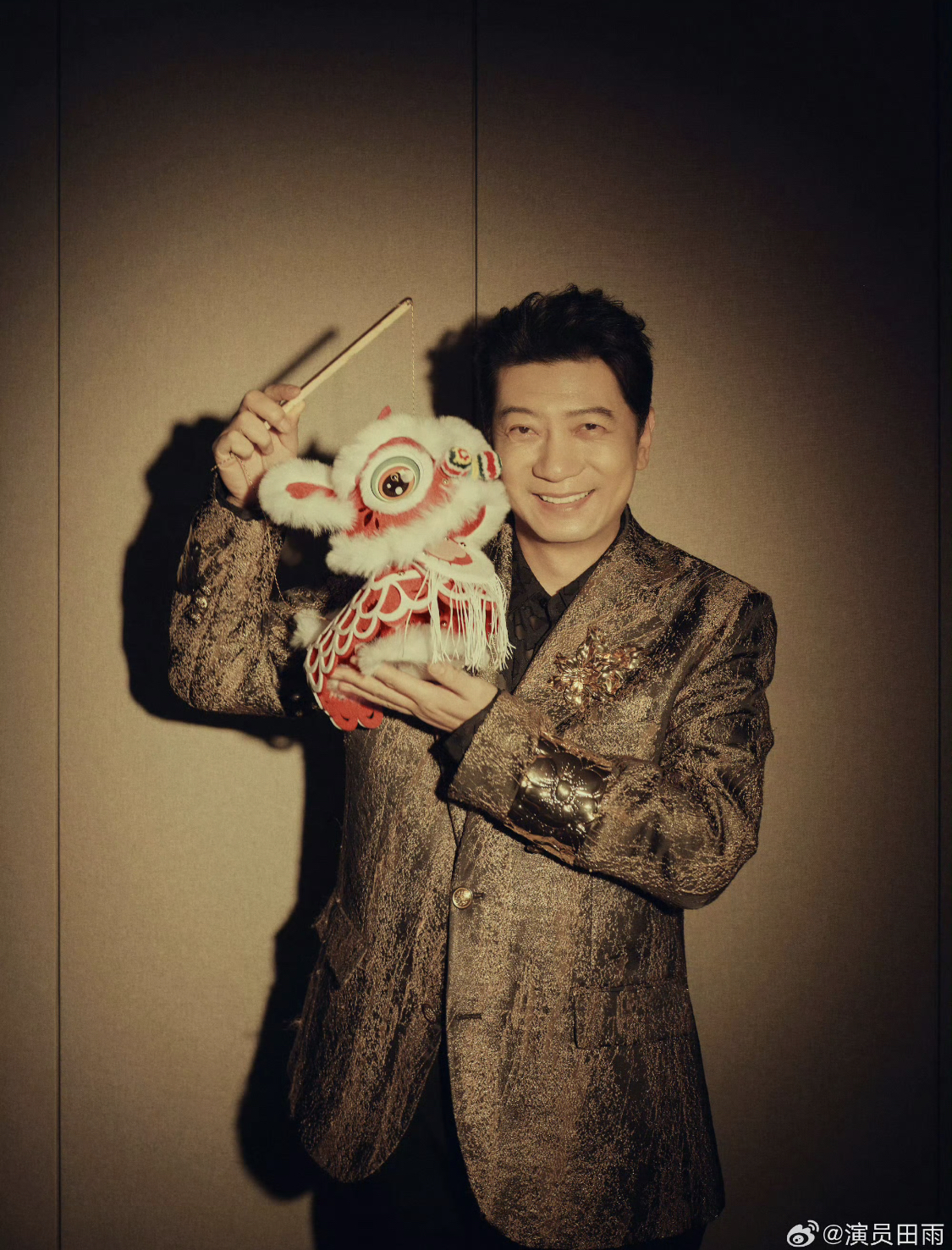 T&agrave;i tử diễn đỉnh đến mức 30.000 gi&aacute;o vi&ecirc;n phải d&ugrave;ng lời thoại của anh dạy học, 1000 năm nữa kh&ocirc;ng c&oacute; người thứ 2- Ảnh 3.