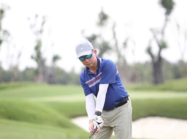 B&aacute;c sĩ chuy&ecirc;n ng&agrave;nh y học thể thao hơn 30 năm kinh nghiệm: U60 ngỡ ngo&agrave;i 30, xứng danh "người h&ugrave;ng" của c&aacute;c vận động vi&ecirc;n- Ảnh 13.