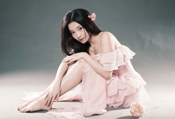 Sắc v&oacute;c nữ diễn vi&ecirc;n đ&oacute;ng cảnh g&acirc;y &aacute;m ảnh trong "Quỷ nhập tr&agrave;ng 2"- Ảnh 9.