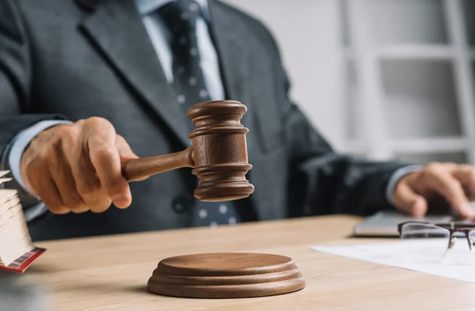 Nguyên Chủ tịch kiêm Giám đốc ngân hàng nổi tiếng nhận hối lộ 168 triệu NDT, bị tuyên án tử hình- Ảnh 1. Nguyên Chủ tịch kiêm Giám đốc ngân hàng nổi tiếng nhận hối lộ 168 triệu NDT, bị tuyên án tử hình- Ảnh 1.