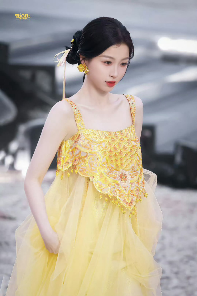 Ngu Thư H&acirc;n t&aacute;i xuất: 