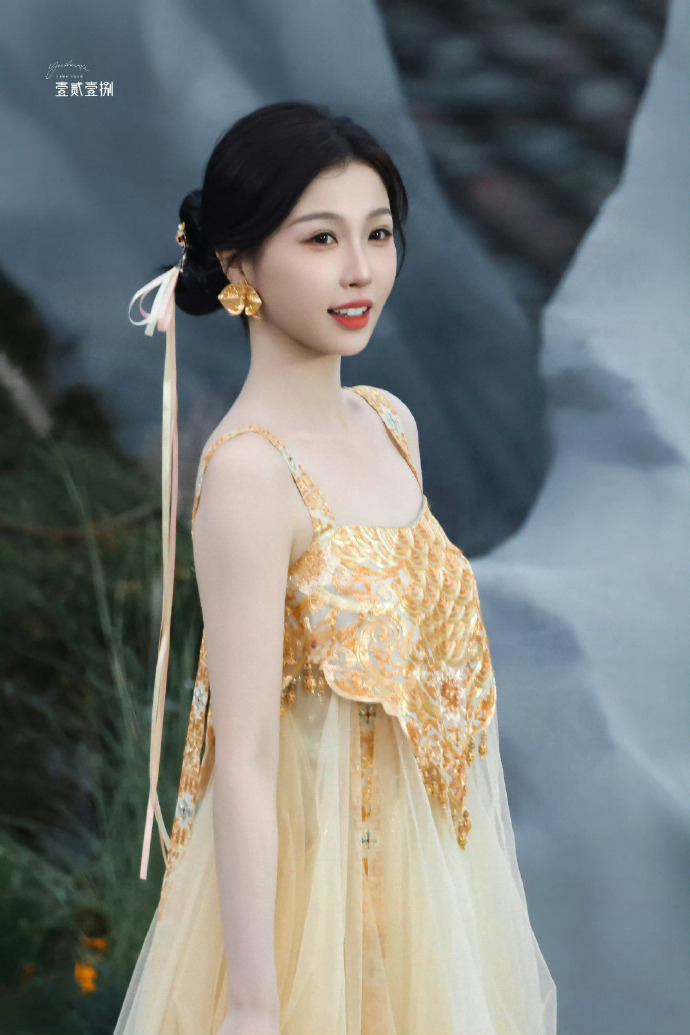 Ngu Thư H&acirc;n t&aacute;i xuất: 