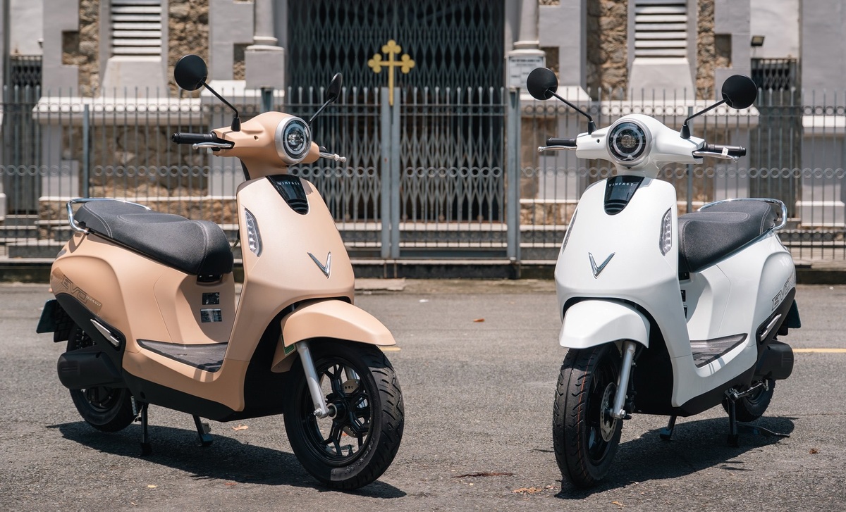 2 chiếc xe m&aacute;y điện VinFast đ&aacute;ng mua nhất l&uacute;c n&agrave;y- Ảnh 1.