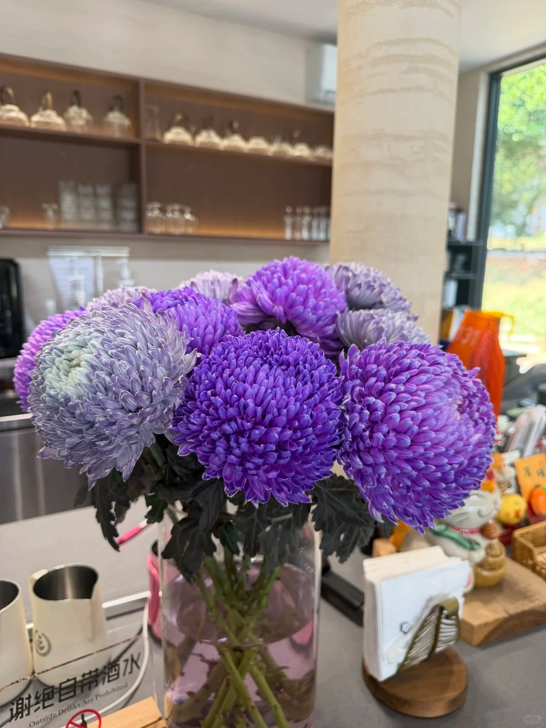 Say đắm c&uacute;c mẫu đơn t&iacute;m nhưng sợ cắm l&ecirc;n bị gi&agrave;? Đừng vội mua nếu chưa biết b&iacute; mật về "m&ugrave;a hoa đẹp nhất" n&agrave;y!- Ảnh 6.