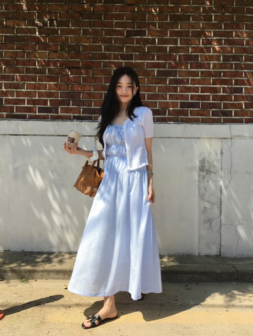 5 c&ocirc;ng thức mặc đồ m&ugrave;a h&egrave; cực kỳ trẻ trung, gi&uacute;p chị em hack tuổi xuất sắc- Ảnh 9.