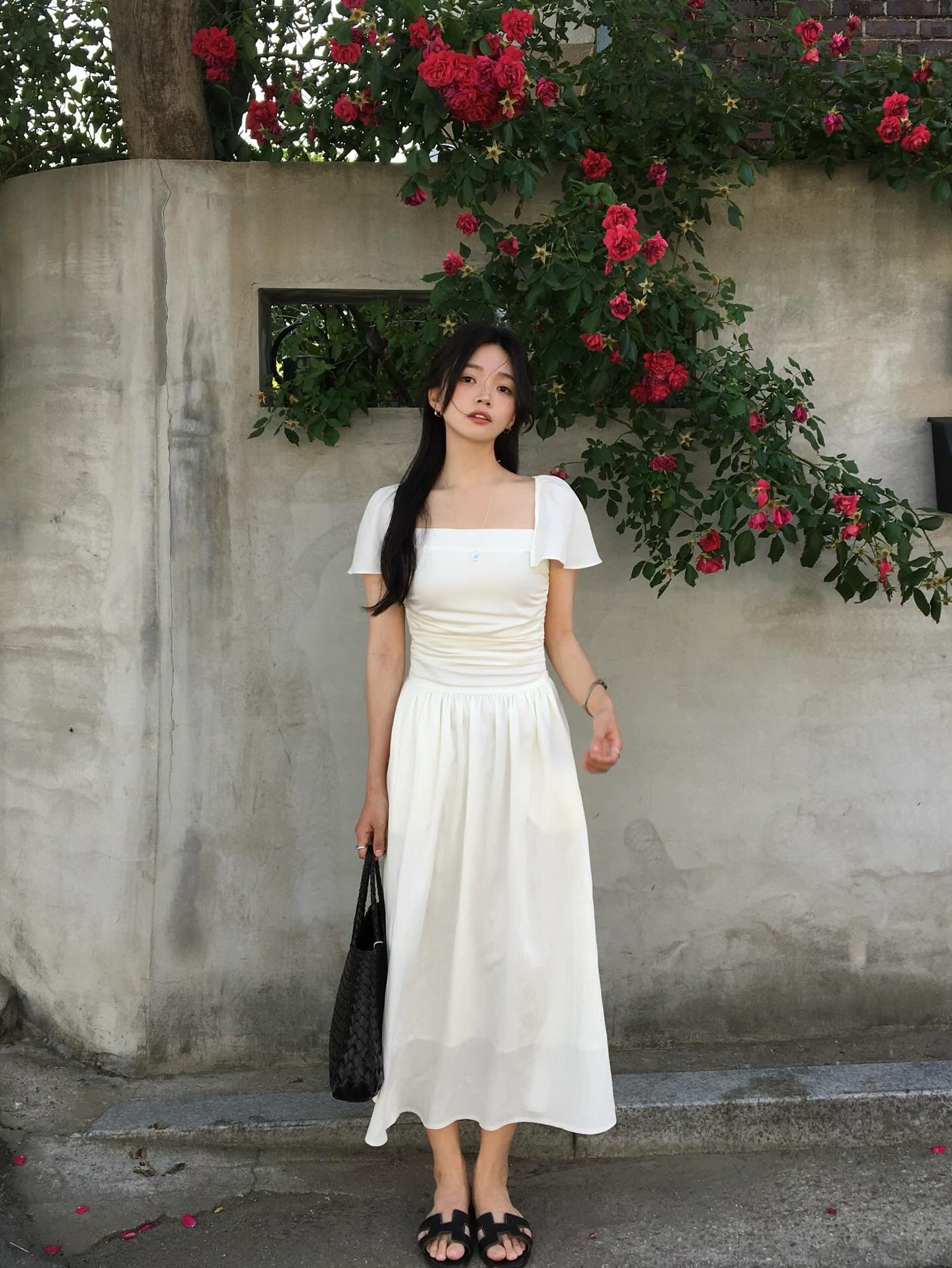 5 c&ocirc;ng thức mặc đồ m&ugrave;a h&egrave; cực kỳ trẻ trung, gi&uacute;p chị em hack tuổi xuất sắc- Ảnh 10.