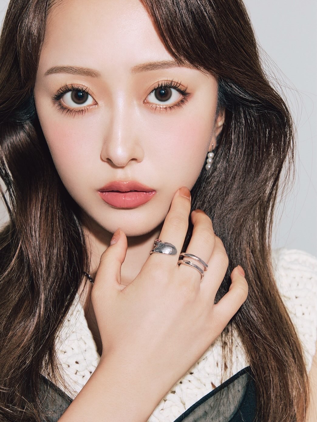 Nửa đ&ecirc;m xem trộm điện thoại bạn trai, ngọc nữ showbiz buộc phải chia tay c&ograve;n bị đ&agrave;ng trai đuổi khỏi nh&agrave;- Ảnh 2.