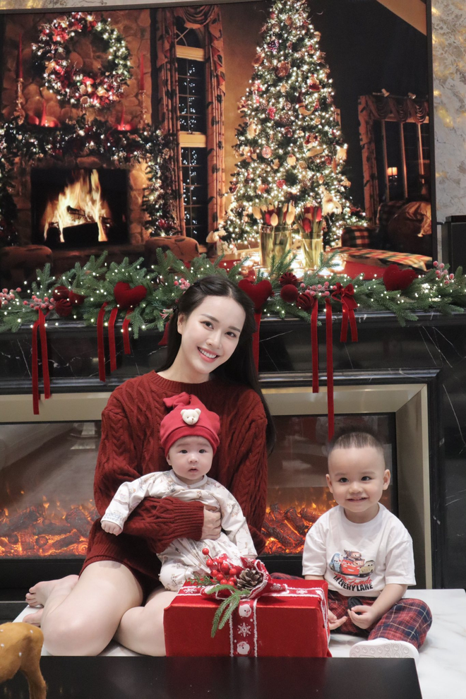 Chọn b&igrave;nh y&ecirc;n b&ecirc;n gia đ&igrave;nh thay v&igrave; h&agrave;o quang Hoa hậu: Nữ MC lấy chồng Tiến sĩ, cuộc sống như ph&uacute; b&agrave; trong dinh thự 9 tầng ở H&agrave; Nội- Ảnh 11.