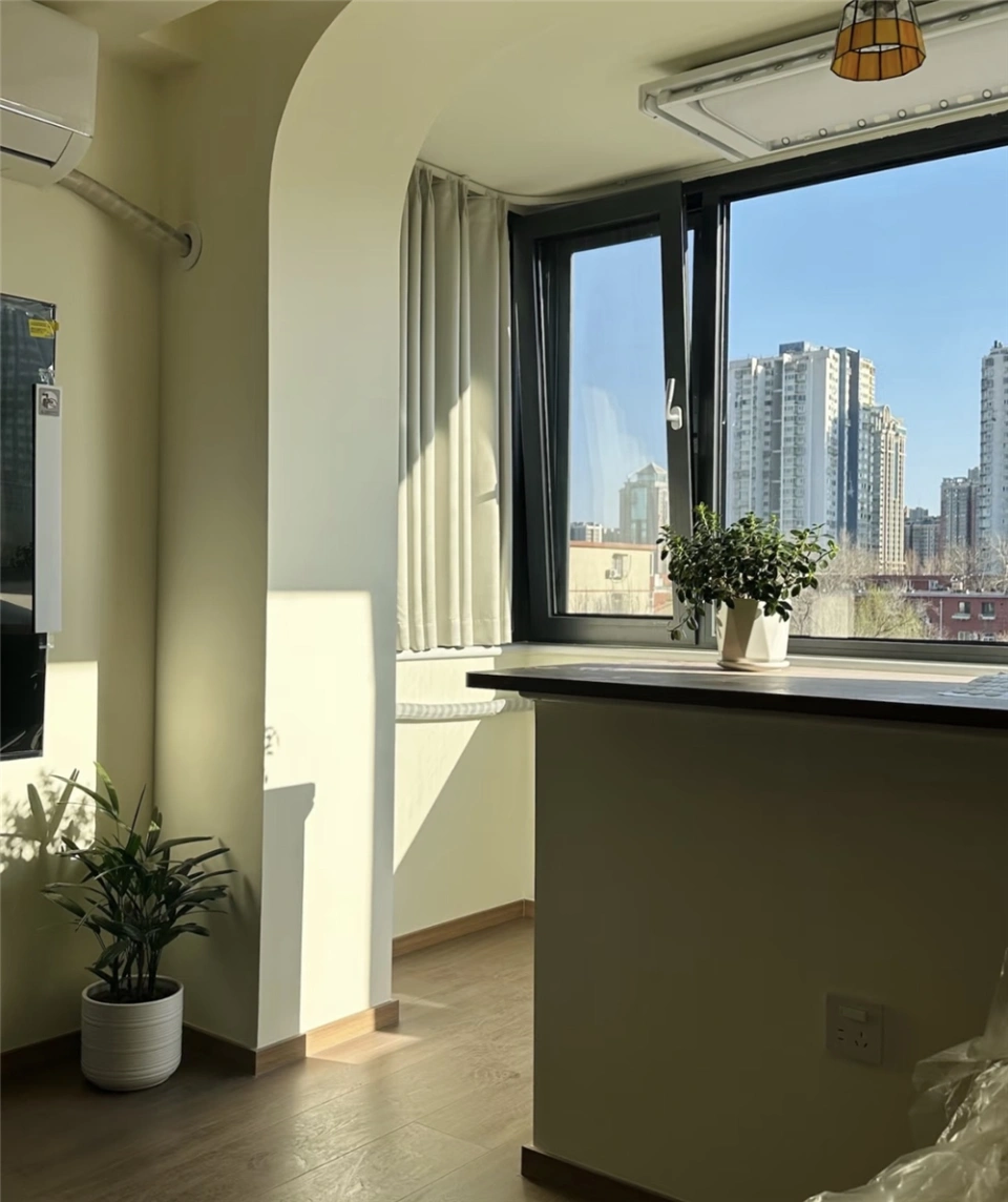 1 thanh ni&ecirc;n cải tạo căn hộ "c&aacute;n dao" th&agrave;nh tổ ấm nghệ như ảnh Pinterest, g&oacute;c n&agrave;o cũng đ&aacute;ng ngắm- Ảnh 9.