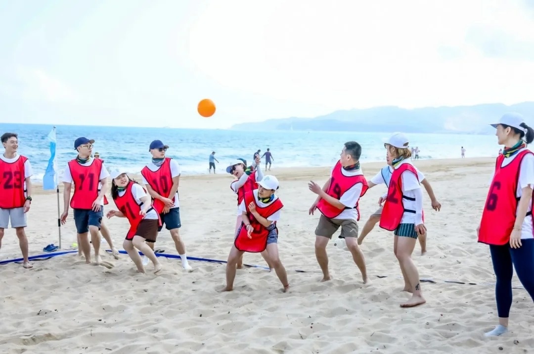 4 t&igrave;nh huống đồng nghiệp "rắn độc" lộ diện trong team building- Ảnh 2.