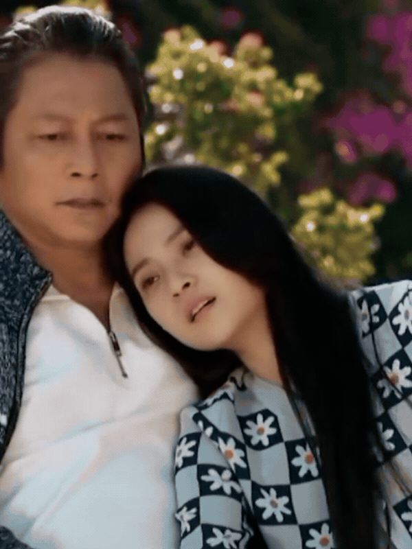 Việt Nam mới c&oacute; 1 nữ ho&agrave;ng nước mắt đẹp nao l&ograve;ng: Biến nỗi buồn th&agrave;nh kiệt t&aacute;c, rơi giọt n&agrave;o rung động giọt đ&oacute;- Ảnh 3.