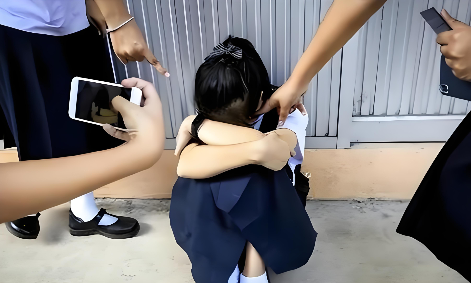 Chế ảnh AI, lập nh&oacute;m "b&oacute;c phốt" bạn: H&igrave;nh thức bạo lực học đường mới đầy tinh vi đang bủa v&acirc;y học sinh- Ảnh 1.