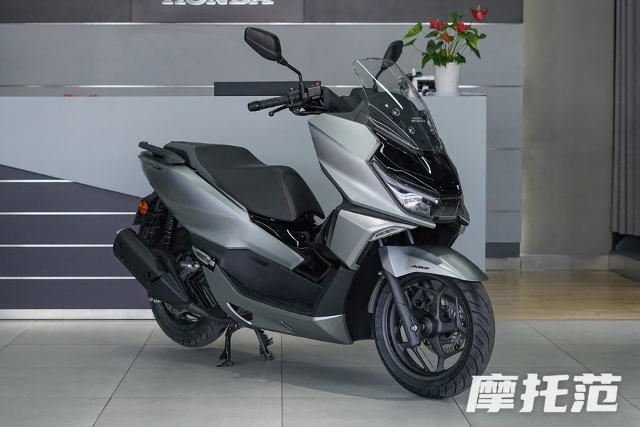 Mẫu xe tay ga gi&aacute; rẻ của Honda g&acirc;y ch&uacute; &yacute;, tiết kiệm đến mức kh&oacute; tin khiến người d&ugrave;ng bất ngờ khi trải nghiệm thực tế- Ảnh 1.