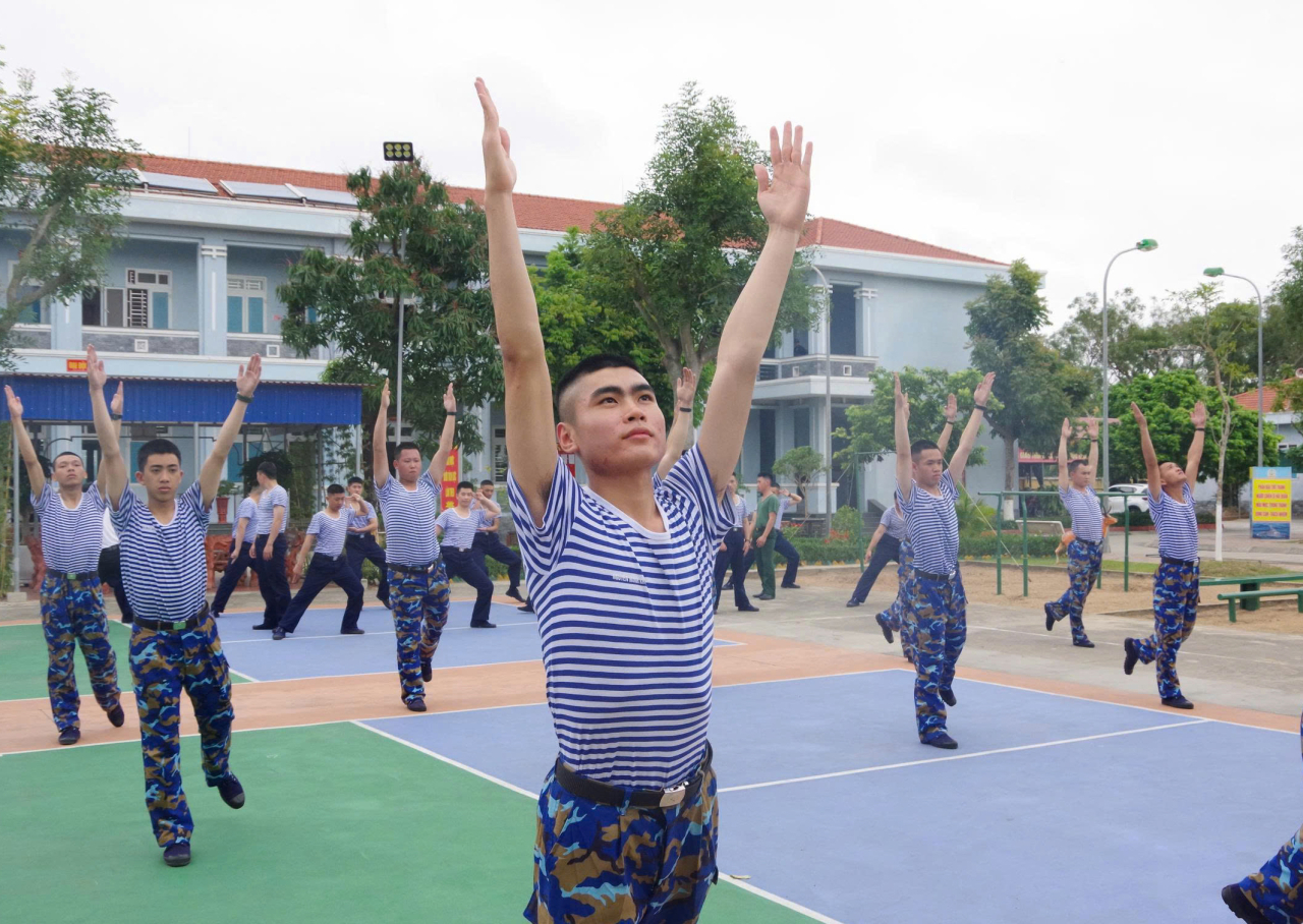 Cảnh báo tất cả các gia đình có con em mới đi nghĩa vụ quân sự chú ý- Ảnh 2. Cảnh báo tất cả các gia đình có con em mới đi nghĩa vụ quân sự chú ý- Ảnh 2.