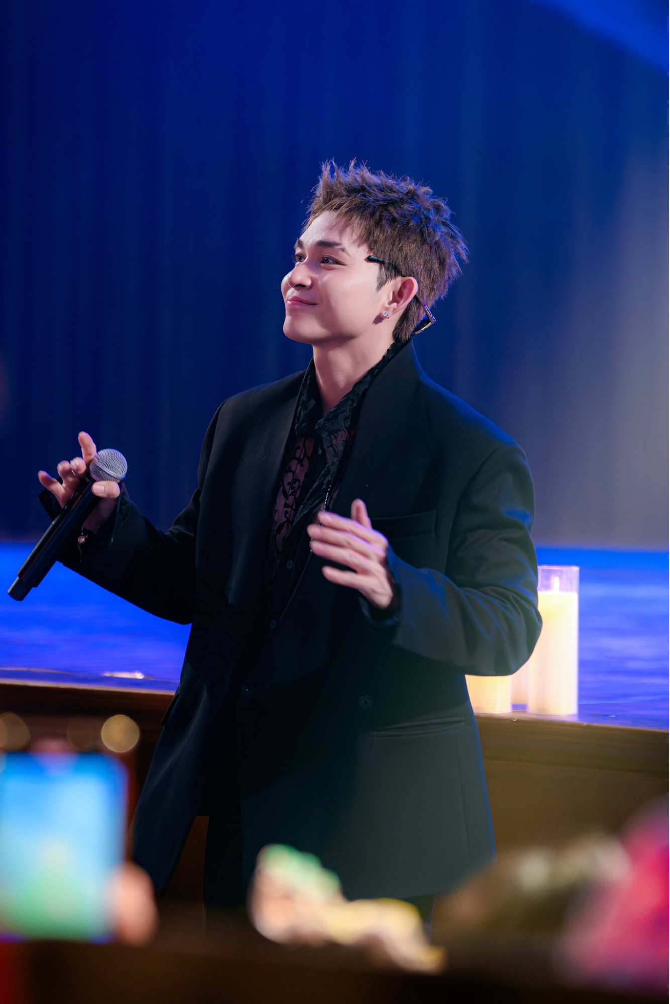 Nam ca sĩ Vbiz k&ecirc;u gọi cả 949 triệu đồng trong 1 show, cứu sống 26 tr&aacute;i tim bệnh nhi- Ảnh 3.