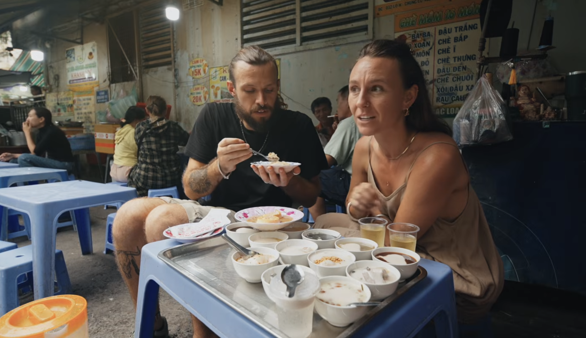 Kh&aacute;ch T&acirc;y chi 142.000 đồng nhận về 16 m&oacute;n, ăn no tới h&ocirc;m sau- Ảnh 3.