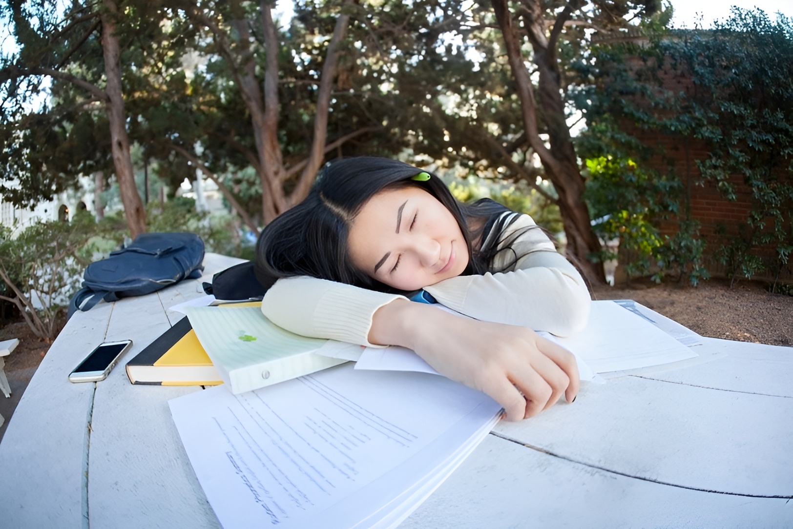 Tại sao c&oacute; một số bộ phận sinh vi&ecirc;n l&ecirc;n đại học lại sa s&uacute;t?- Ảnh 2.