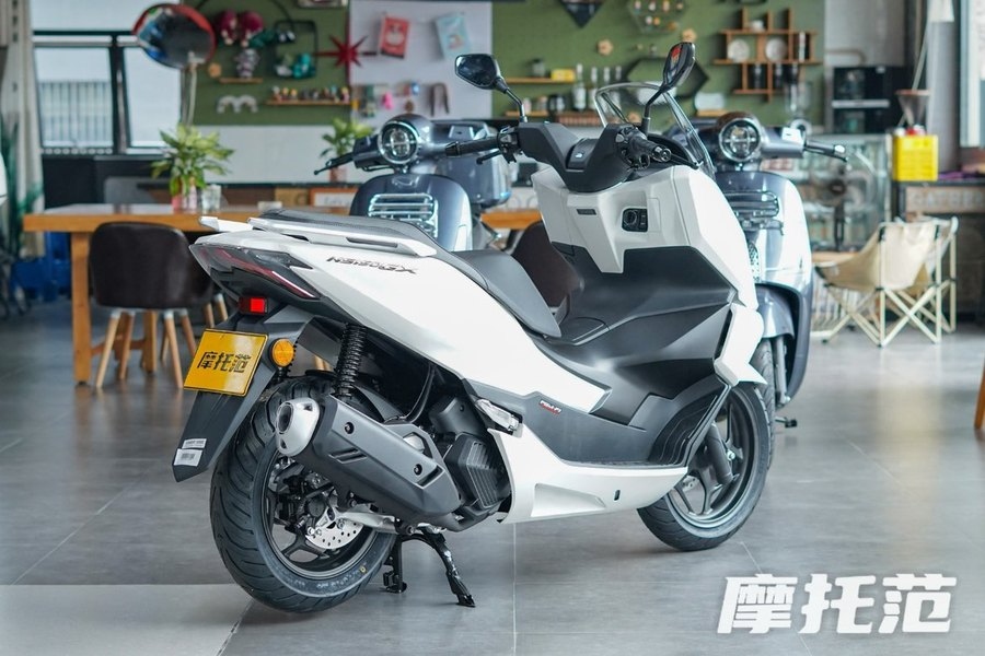 Mẫu xe tay ga gi&aacute; rẻ của Honda g&acirc;y ch&uacute; &yacute;, tiết kiệm đến mức kh&oacute; tin khiến người d&ugrave;ng bất ngờ khi trải nghiệm thực tế- Ảnh 3.