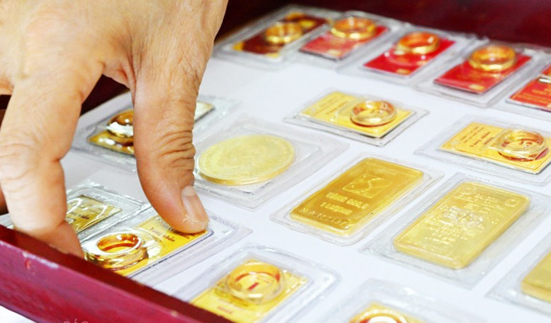 Kh&ocirc;ng phải ai mua v&agrave;ng xong cũng gi&agrave;u l&ecirc;n: Kh&aacute;c biệt nằm ở 3 thứ n&agrave;y!- Ảnh 2.