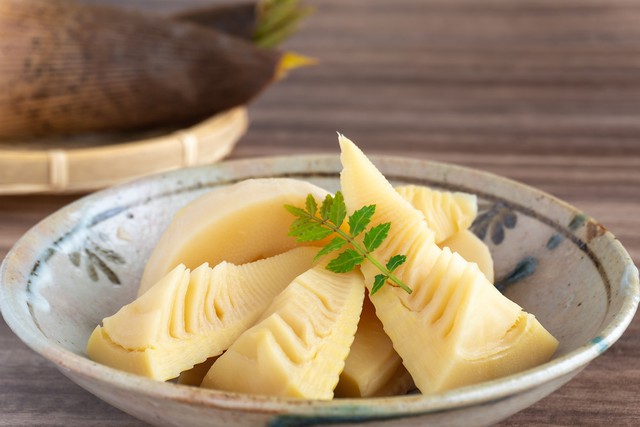 Măng tre c&oacute; thật sự hạ axit uric? 5 loại thực phẩm bệnh nh&acirc;n cần tr&aacute;nh- Ảnh 1.