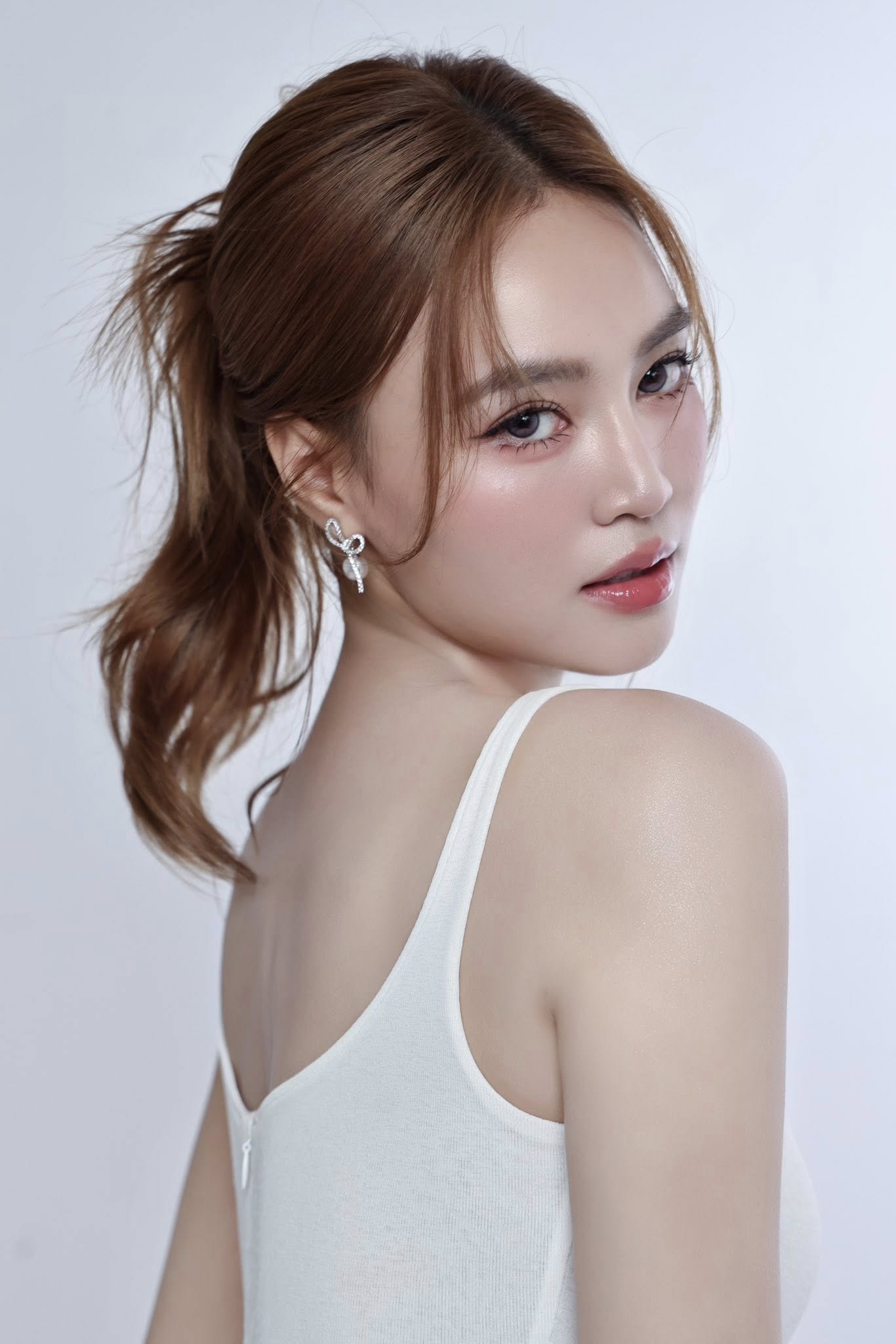 Tiến Luật h&eacute; lộ thời điểm Ninh Dương Lan Ngọc cưới- Ảnh 4.