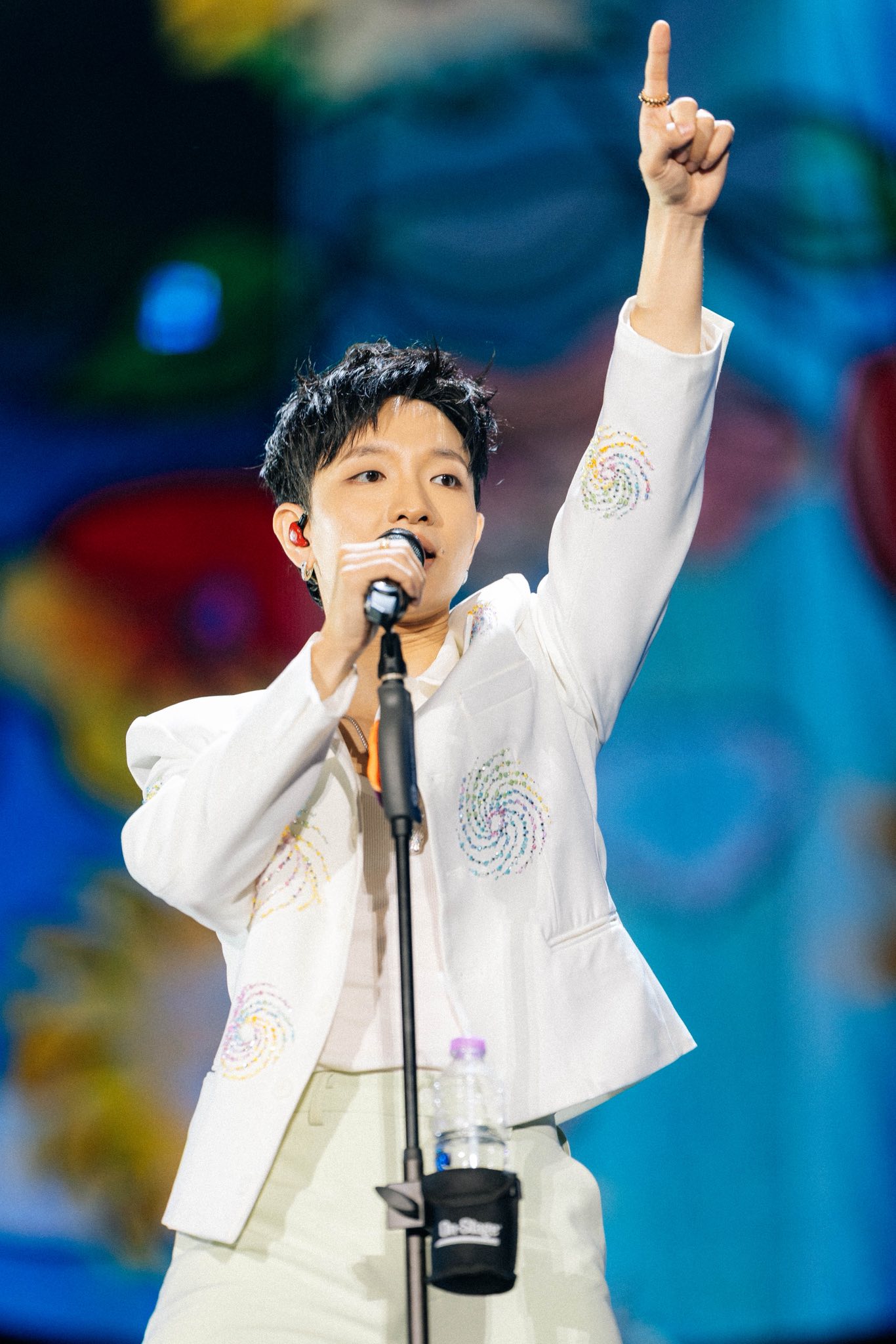 Kh&aacute;n giả than thở loạt trải nghiệm bất ổn trong concert Ho&agrave;ng Dũng, chỉ ra điểm g&acirc;y thất vọng nhất- Ảnh 1.