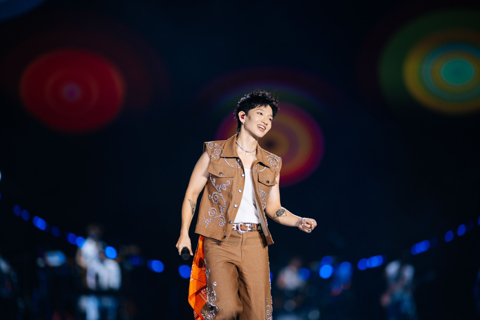 Kh&aacute;n giả than thở loạt trải nghiệm bất ổn trong concert Ho&agrave;ng Dũng, chỉ ra điểm g&acirc;y thất vọng nhất- Ảnh 2.