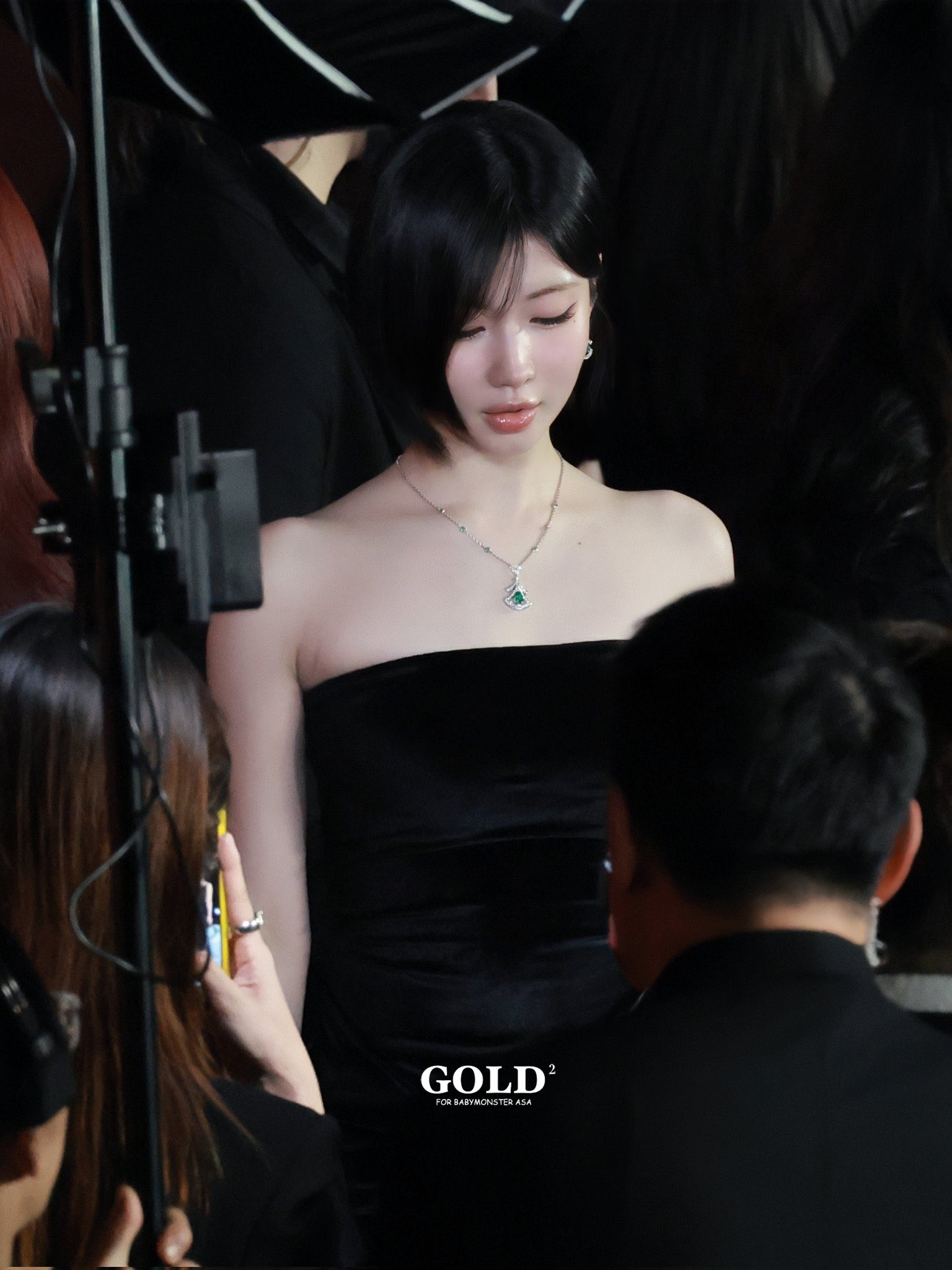 Ph&aacute;t hiện 1 mỹ nh&acirc;n ho&agrave;n hảo hơn đồ họa CGI, nhan sắc đến body đẹp như &ldquo;x&eacute; phim&rdquo; bước ra- Ảnh 2.