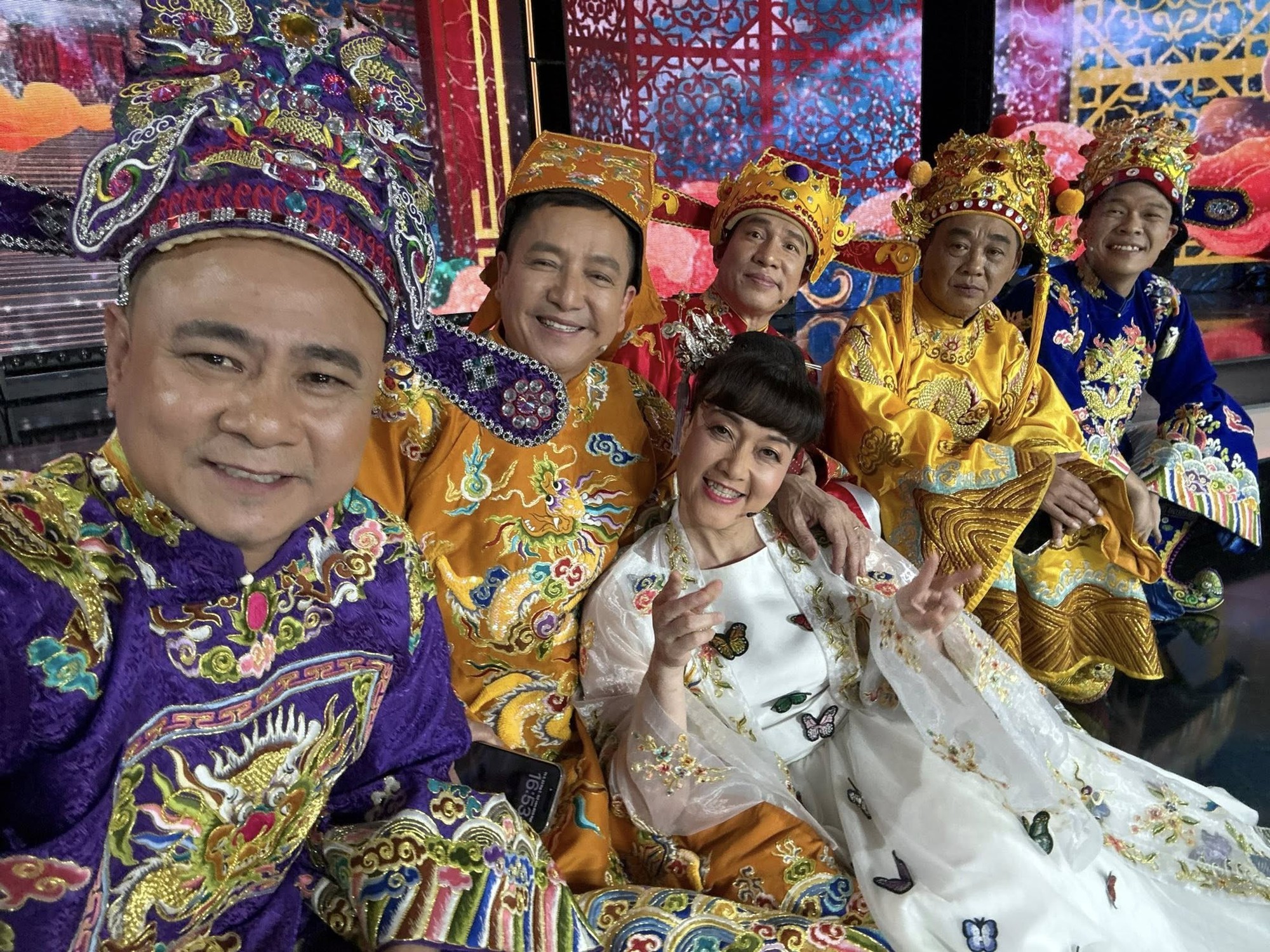 Táo Quân 2026: Chưa kịp xem đã hết- Ảnh 5. Táo Quân 2026: Chưa kịp xem đã hết- Ảnh 5.