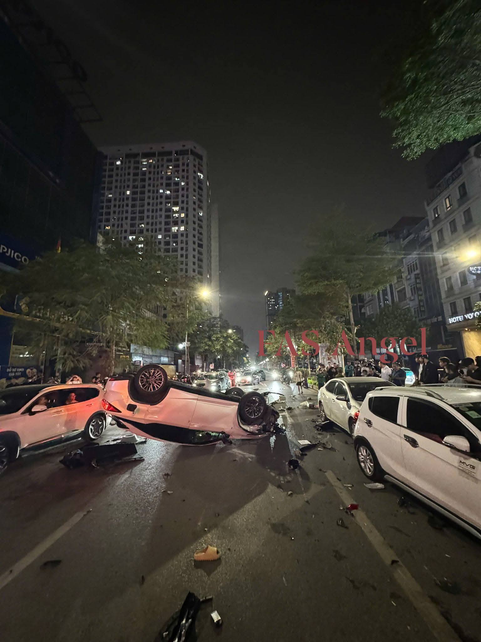 Vụ Lexus g&acirc;y tai nạn li&ecirc;n ho&agrave;n ở H&agrave; Nội: G&oacute;c nh&igrave;n ph&aacute;p l&yacute; từ luật sư- Ảnh 2.