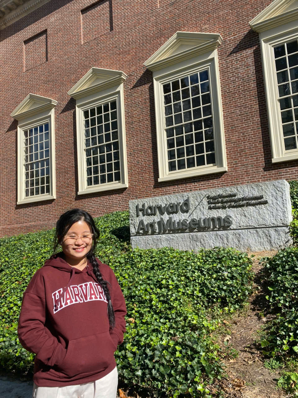 Bố mẹ chưa học hết cấp 2 nu&ocirc;i con khiếm thị đỗ c&ugrave;ng l&uacute;c Harvard, Oxford, Stanford, Johns Hopkins...: "Kh&ocirc;ng phải m&igrave;nh chọn trường m&agrave; t&agrave;i ch&iacute;nh sẽ chọn"- Ảnh 19.