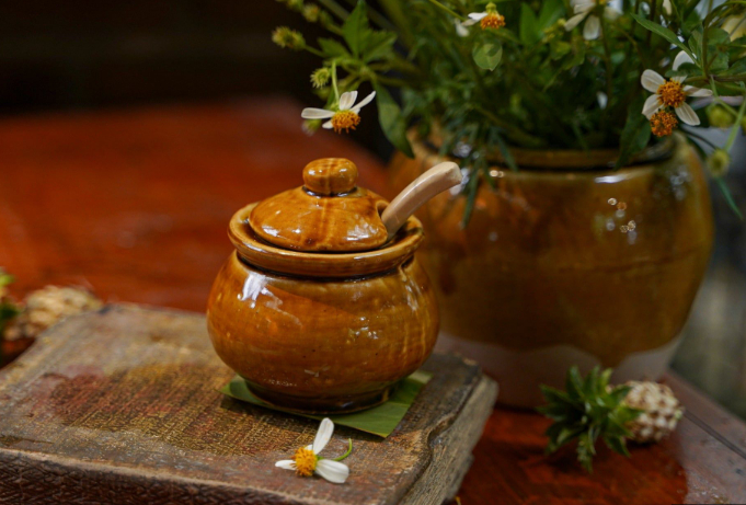 Mẹo đặt 3 vật n&agrave;y cạnh bếp nấu: T&agrave;i lộc tự t&igrave;m đường về, gia đạo &ecirc;m ấm đến bất ngờ- Ảnh 2.