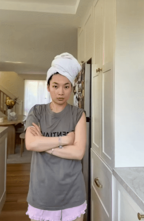 Qu&yacute; c&ocirc; U40 lắc eo 100 lần/ng&agrave;y, duy tr&igrave; suốt 15 năm, d&ugrave; d&aacute;ng đầy đặn hay gầy mảnh vẫn c&oacute; v&ograve;ng 2 thon gọn- Ảnh 8.