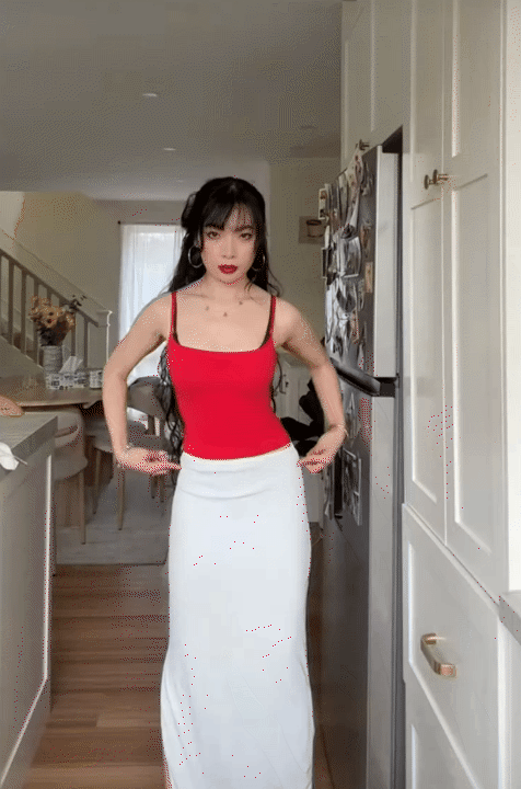 Qu&yacute; c&ocirc; U40 lắc eo 100 lần/ng&agrave;y, duy tr&igrave; suốt 15 năm, d&ugrave; d&aacute;ng đầy đặn hay gầy mảnh vẫn c&oacute; v&ograve;ng 2 thon gọn- Ảnh 15.